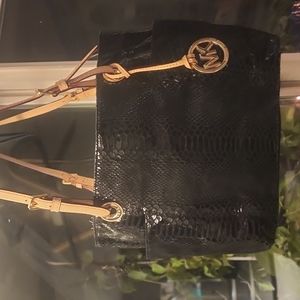 Michael Kors purse